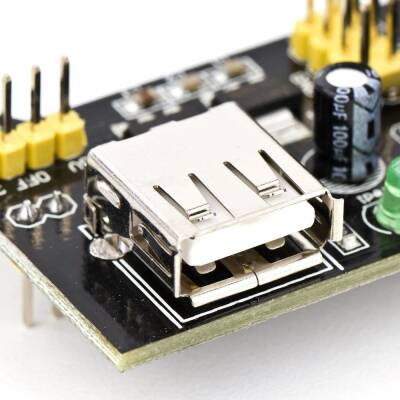 3.3V/5V Breadboard Power Card - 3